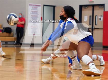 Thumbnail 1 in Grand Oaks @ Oak Ridge photogallery.
