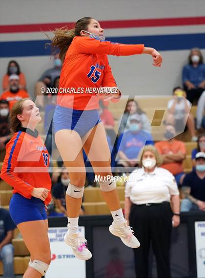Thumbnail 3 in Grand Oaks @ Oak Ridge photogallery.