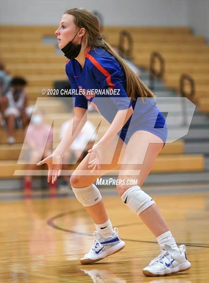 Thumbnail 1 in Grand Oaks @ Oak Ridge photogallery.