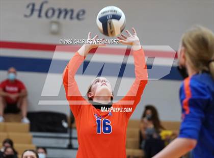 Thumbnail 1 in Grand Oaks @ Oak Ridge photogallery.