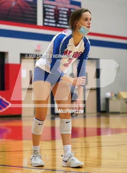 Thumbnail 3 in Grand Oaks @ Oak Ridge photogallery.