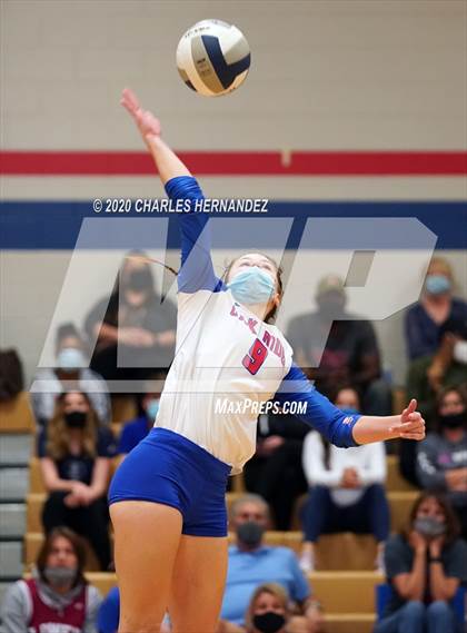 Thumbnail 3 in Grand Oaks @ Oak Ridge photogallery.