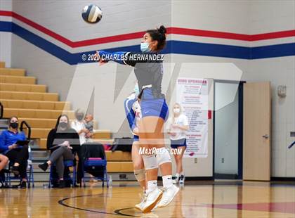 Thumbnail 3 in Grand Oaks @ Oak Ridge photogallery.