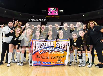 Thumbnail 2 in Basha vs. Perry (AIA 6A Final - Awards) photogallery.