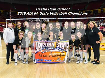 Thumbnail 2 in Basha vs. Perry (AIA 6A Final - Awards) photogallery.
