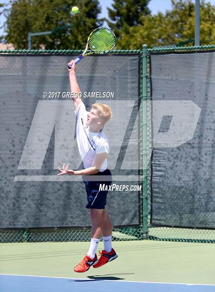 Thumbnail 2 in Lowell vs Menlo (CIF NorCal Regional Team Championships) photogallery.
