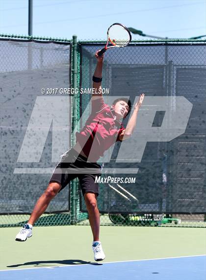 Thumbnail 3 in Lowell vs Menlo (CIF NorCal Regional Team Championships) photogallery.