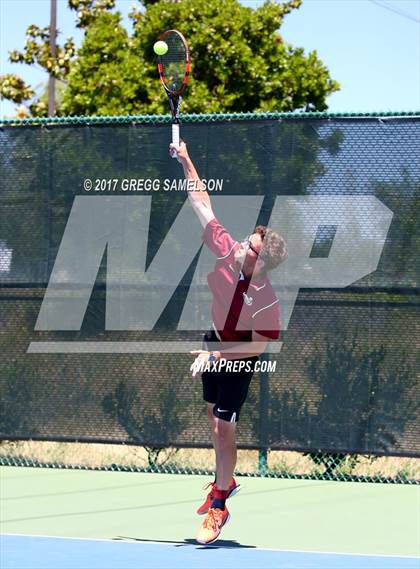 Thumbnail 3 in Lowell vs Menlo (CIF NorCal Regional Team Championships) photogallery.