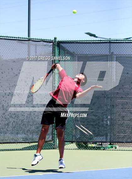 Thumbnail 2 in Lowell vs Menlo (CIF NorCal Regional Team Championships) photogallery.