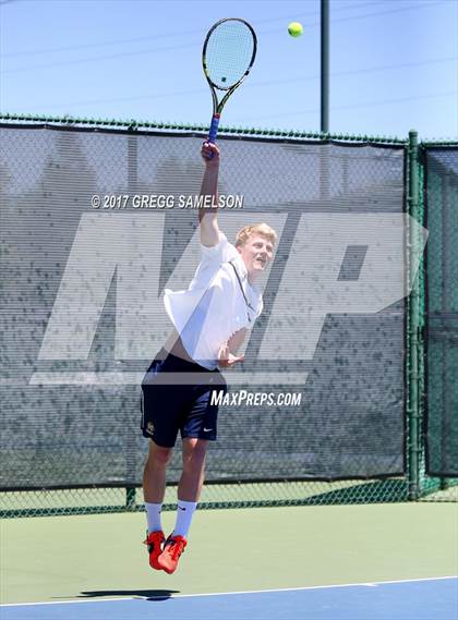 Thumbnail 3 in Lowell vs Menlo (CIF NorCal Regional Team Championships) photogallery.