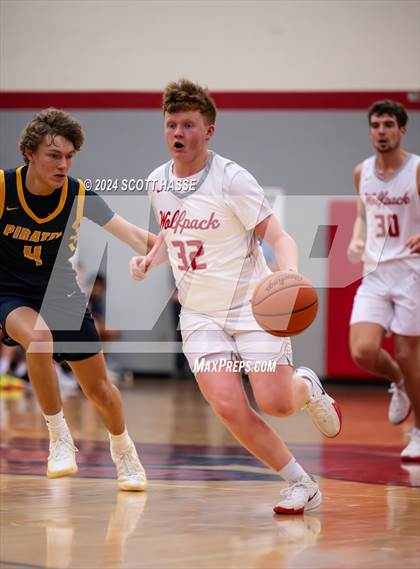 Thumbnail 1 in Pewamo-Westphalia @ Laingsburg photogallery.