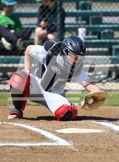 Thumbnail 2 in Keota vs. Keys (Ricky Spears Invitational) photogallery.