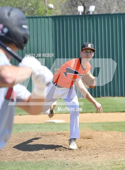Thumbnail 1 in Keota vs. Keys (Ricky Spears Invitational) photogallery.