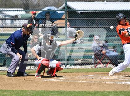 Thumbnail 2 in Keota vs. Keys (Ricky Spears Invitational) photogallery.