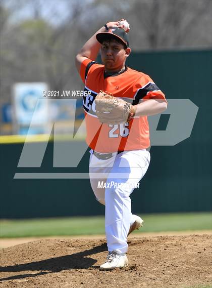 Thumbnail 3 in Keota vs. Keys (Ricky Spears Invitational) photogallery.