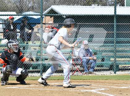 Thumbnail 2 in Keota vs. Keys (Ricky Spears Invitational) photogallery.