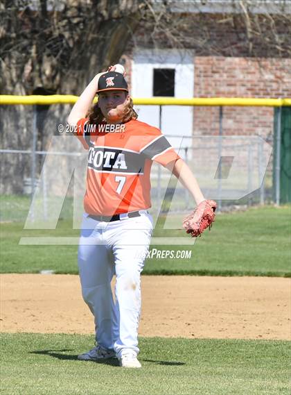Thumbnail 2 in Keota vs. Keys (Ricky Spears Invitational) photogallery.