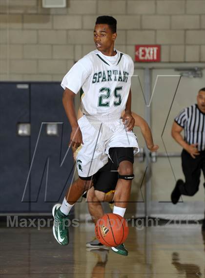 Thumbnail 2 in Sunny Hills vs. Damien (I Have a Dream Classic) photogallery.
