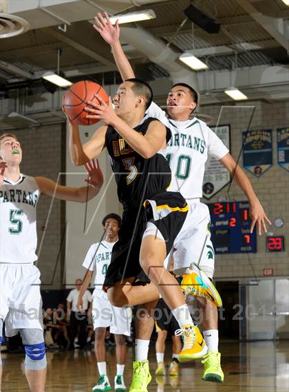 Thumbnail 3 in Sunny Hills vs. Damien (I Have a Dream Classic) photogallery.