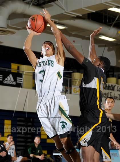 Thumbnail 1 in Sunny Hills vs. Damien (I Have a Dream Classic) photogallery.