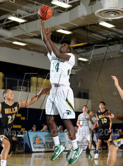 Thumbnail 3 in Sunny Hills vs. Damien (I Have a Dream Classic) photogallery.