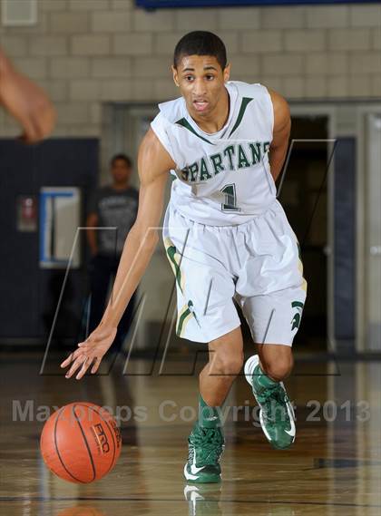 Thumbnail 1 in Sunny Hills vs. Damien (I Have a Dream Classic) photogallery.
