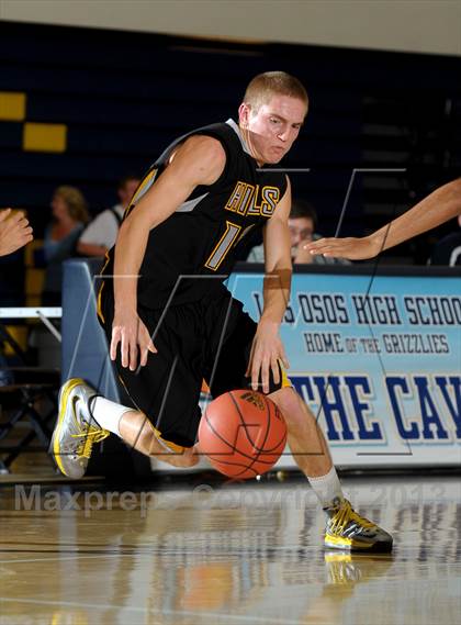 Thumbnail 3 in Sunny Hills vs. Damien (I Have a Dream Classic) photogallery.