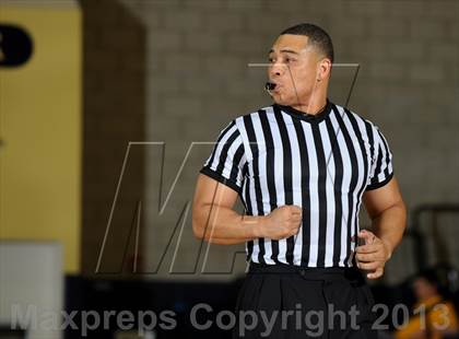 Thumbnail 3 in Sunny Hills vs. Damien (I Have a Dream Classic) photogallery.