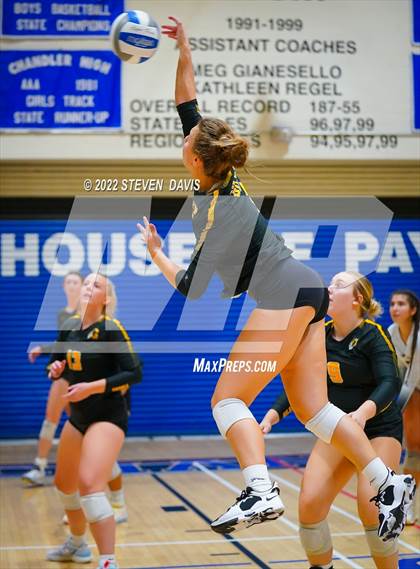 Thumbnail 3 in Highland @ Gilbert photogallery.