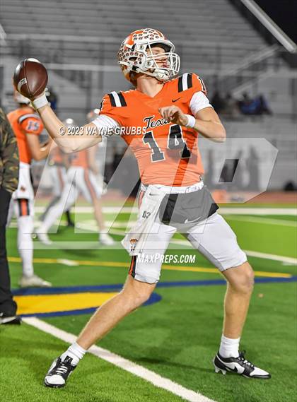 Thumbnail 2 in Lovejoy @ Texas (UIL 5A Regional Semifinal) photogallery.