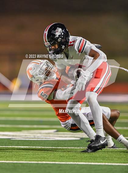 Thumbnail 2 in Lovejoy @ Texas (UIL 5A Regional Semifinal) photogallery.