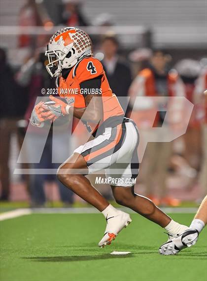 Thumbnail 1 in Lovejoy @ Texas (UIL 5A Regional Semifinal) photogallery.