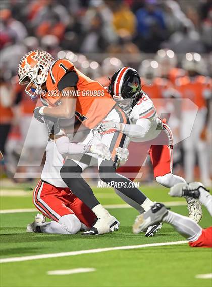 Thumbnail 2 in Lovejoy @ Texas (UIL 5A Regional Semifinal) photogallery.