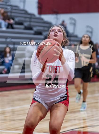 Thumbnail 2 in Chrismon @ Fort Osage photogallery.