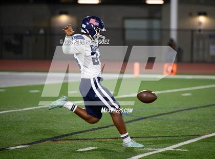 Thumbnail 1 in Newport Harbor @ El Modena photogallery.