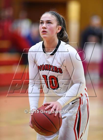 Thumbnail 1 in Santa Rosa vs. Oregon City (Cardinal Newman Classic) photogallery.