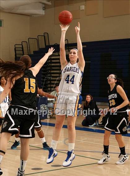 Thumbnail 3 in Canyon vs. El Toro (So Cal Holiday Prep Classic)  photogallery.