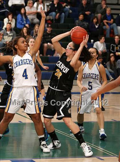 Thumbnail 3 in Canyon vs. El Toro (So Cal Holiday Prep Classic)  photogallery.