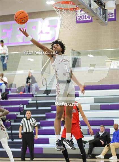 Thumbnail 2 in Dynamic Prep vs. Cardinal Ritter College Prep (Utah Holiday Hoopfest) photogallery.