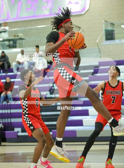 Thumbnail 2 in Dynamic Prep vs. Cardinal Ritter College Prep (Utah Holiday Hoopfest) photogallery.