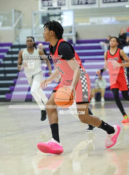 Thumbnail 2 in Dynamic Prep vs. Cardinal Ritter College Prep (Utah Holiday Hoopfest) photogallery.