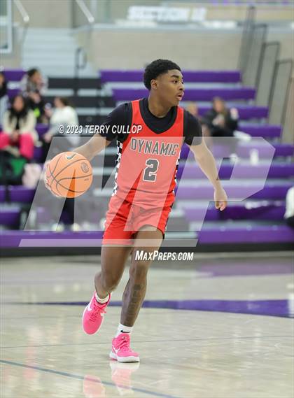 Thumbnail 2 in Dynamic Prep vs. Cardinal Ritter College Prep (Utah Holiday Hoopfest) photogallery.