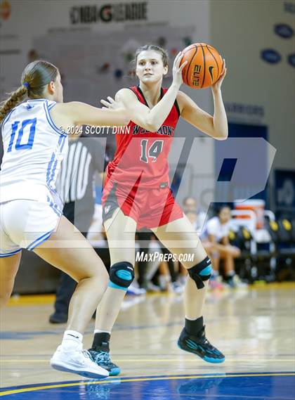 Thumbnail 3 in Los Altos vs Westmont (Santa Cruz Warriors NorCal Invitational) photogallery.