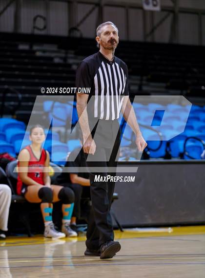 Thumbnail 3 in Los Altos vs Westmont (Santa Cruz Warriors NorCal Invitational) photogallery.