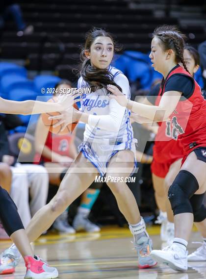 Thumbnail 3 in Los Altos vs Westmont (Santa Cruz Warriors NorCal Invitational) photogallery.