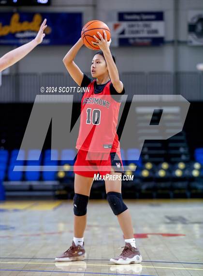 Thumbnail 3 in Los Altos vs Westmont (Santa Cruz Warriors NorCal Invitational) photogallery.
