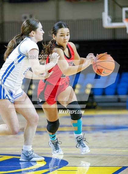 Thumbnail 2 in Los Altos vs Westmont (Santa Cruz Warriors NorCal Invitational) photogallery.