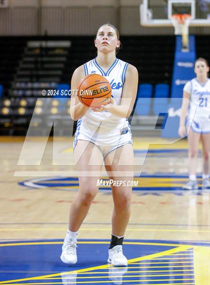 Thumbnail 1 in Los Altos vs Westmont (Santa Cruz Warriors NorCal Invitational) photogallery.