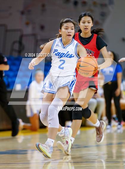 Thumbnail 1 in Los Altos vs Westmont (Santa Cruz Warriors NorCal Invitational) photogallery.