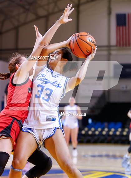 Thumbnail 3 in Los Altos vs Westmont (Santa Cruz Warriors NorCal Invitational) photogallery.